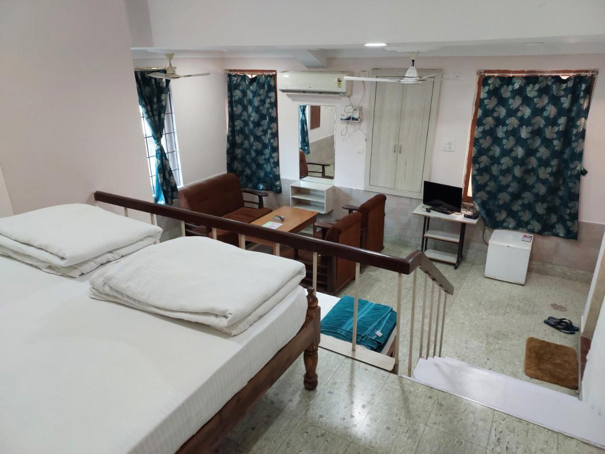 Radhika Resort Bhubaneswar Buitenkant foto