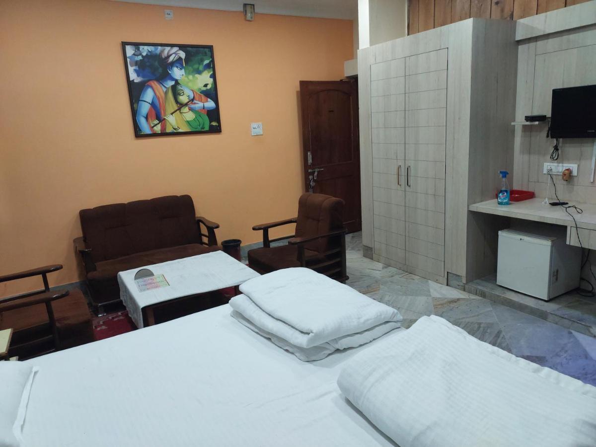 Radhika Resort Bhubaneswar Buitenkant foto