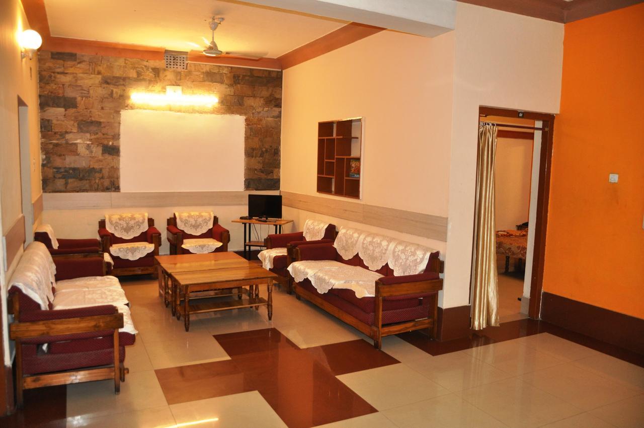 Radhika Resort Bhubaneswar Buitenkant foto