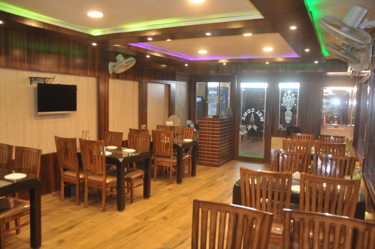 Radhika Resort Bhubaneswar Buitenkant foto